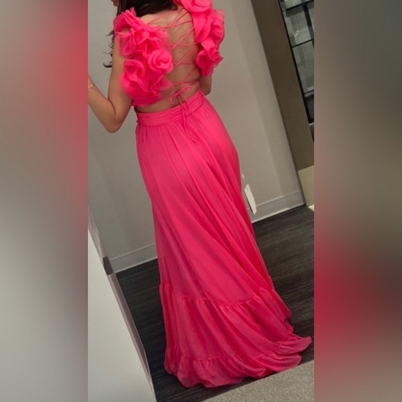 Mac Duggal Chiffon Gown - Picture 5 of 5